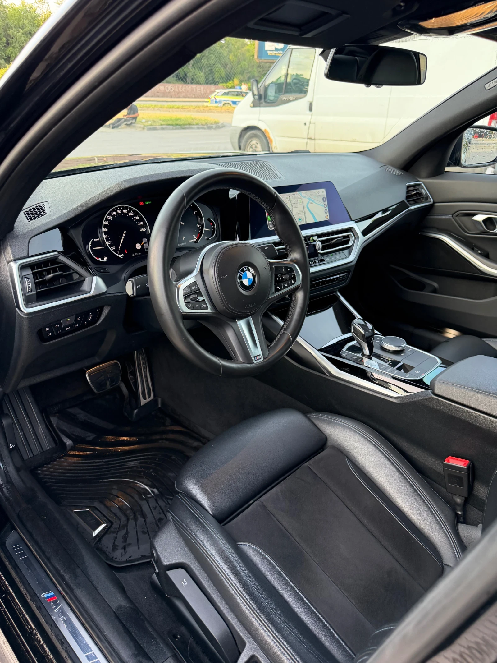 BMW 320 M !!! Sport!!! CarPlay !!! | Mobile.bg � ����������� 10