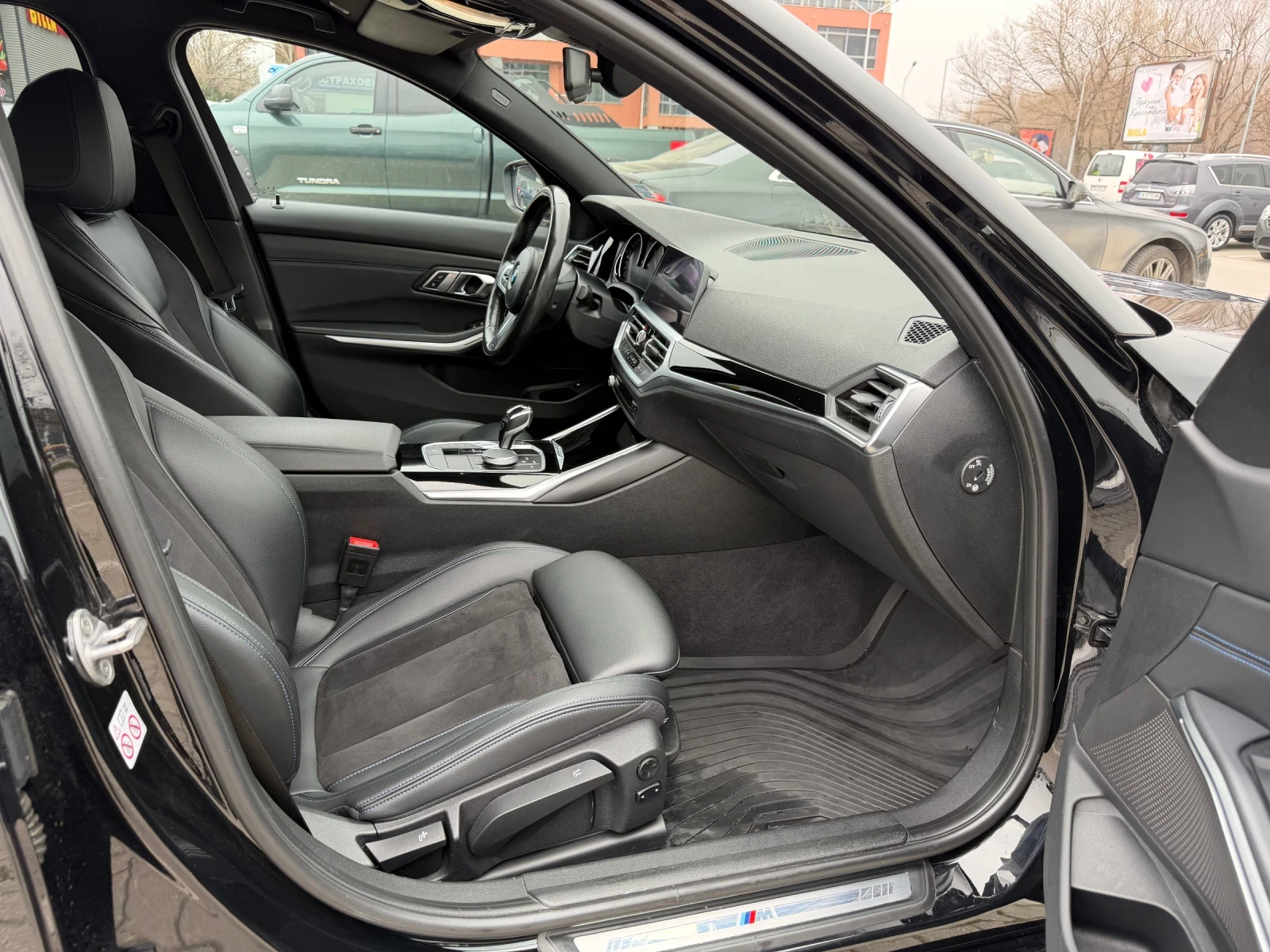 BMW 320 M !!! Sport!!! CarPlay !!! | Mobile.bg � ����������� 9