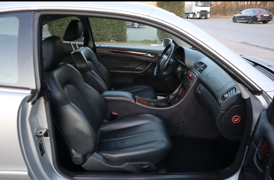 Mercedes-Benz CLK 320 ELEGANCE , снимка 8 - Автомобили и джипове - 53879088