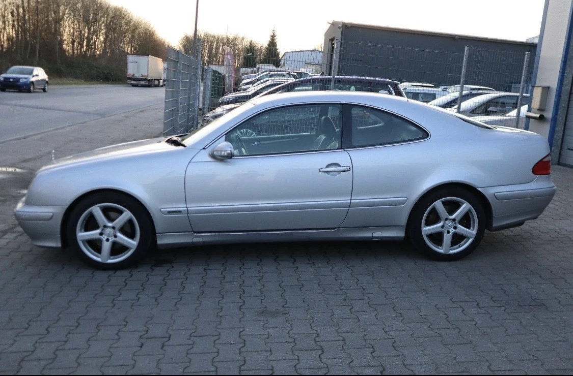 Mercedes-Benz CLK 320 ELEGANCE , снимка 4 - Автомобили и джипове - 53879088