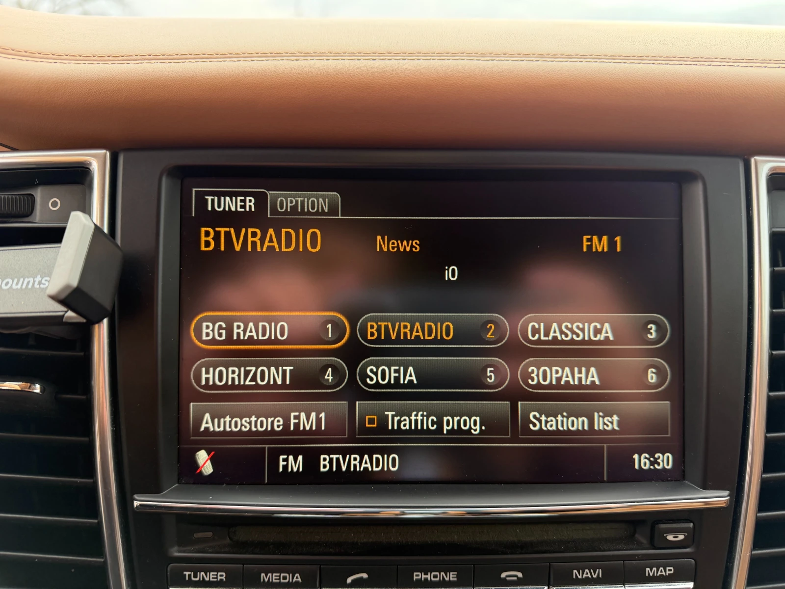 Porsche Panamera 3.0 дизел / 250 к.с. / Подгрев / BOSE / , снимка 14 - Автомобили и джипове - 53963425