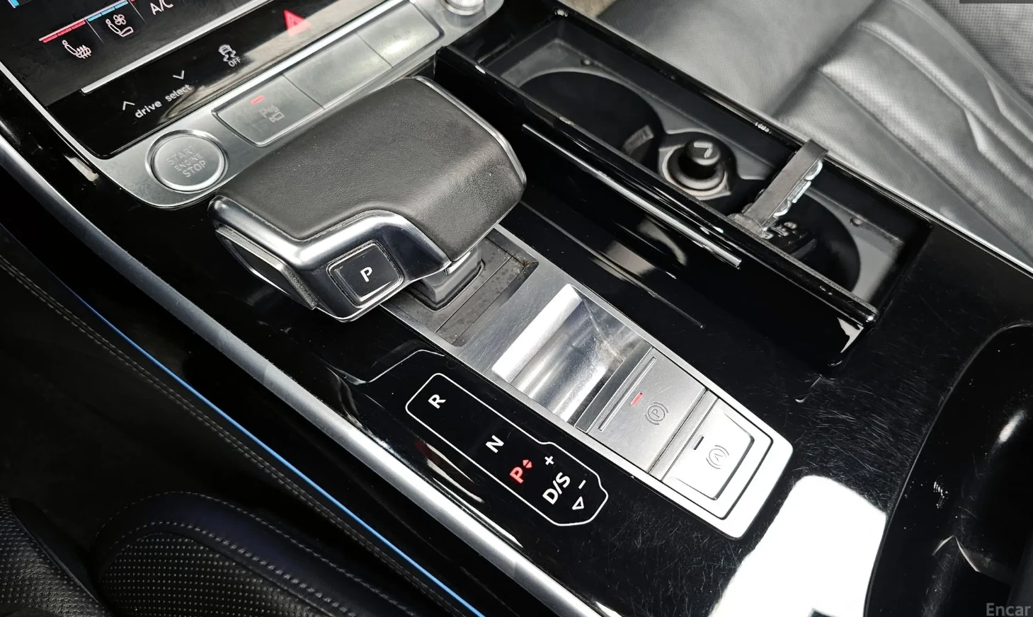 Audi A8 B&O | LASERLIGHT | DVD | REAR REMOTE , снимка 11 - Автомобили и джипове - 54363740