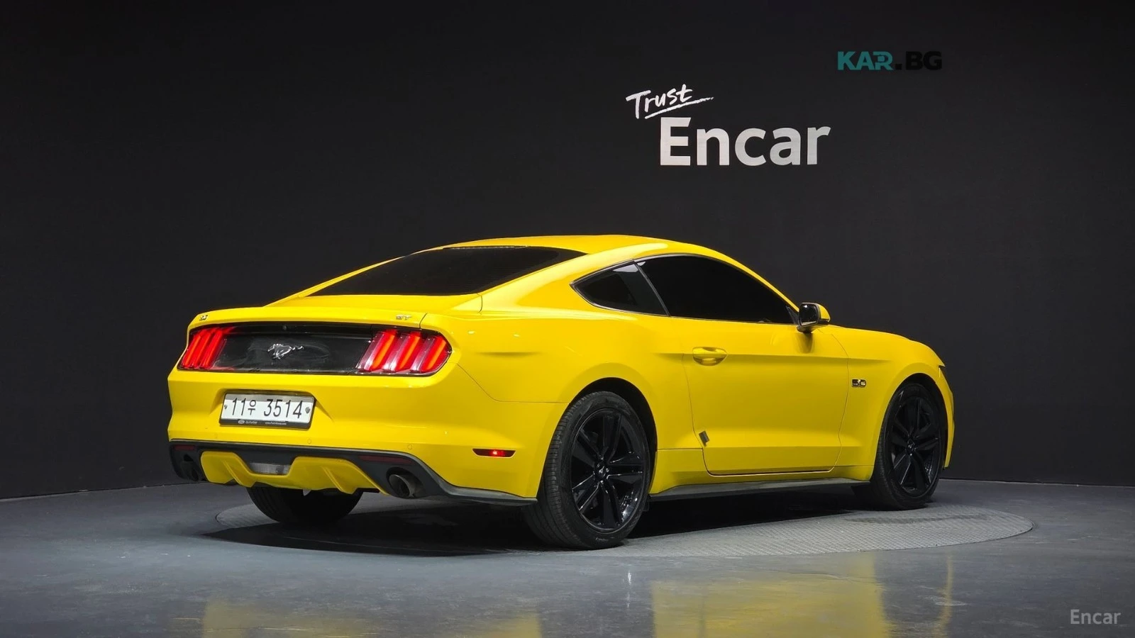 Ford Mustang 2.3 Eco Boost* ПОДГРЕВ* ОБДУХВАНЕ* NAVI* КОЖА, снимка 2 - Автомобили и джипове - 54955624