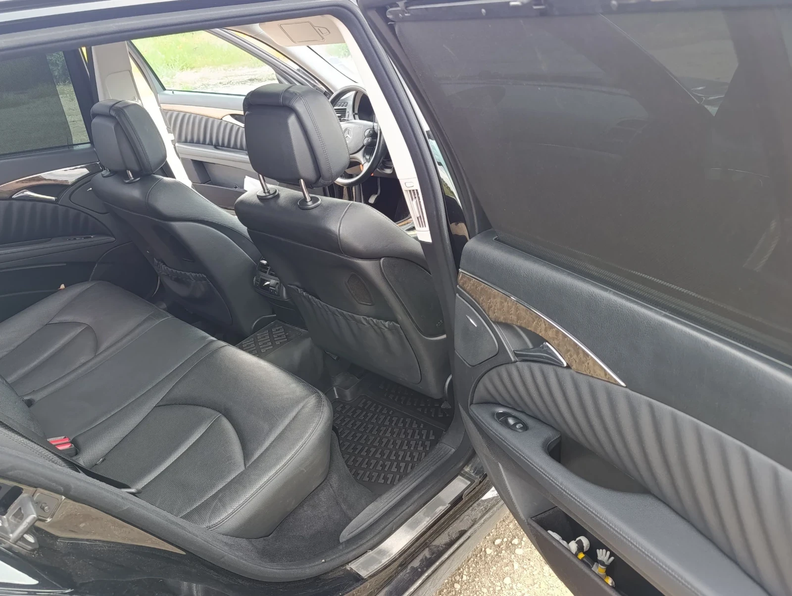 Mercedes-Benz E 320 3.2 CDI 224 к.с., снимка 12 - Автомобили и джипове - 55009160