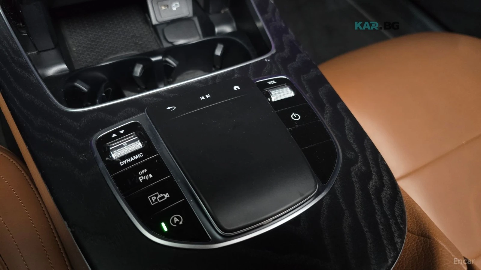 Mercedes-Benz E 220 D AMG-Line 4MATIC Автокредит Цена до България, снимка 12 - Автомобили и джипове - 55191500