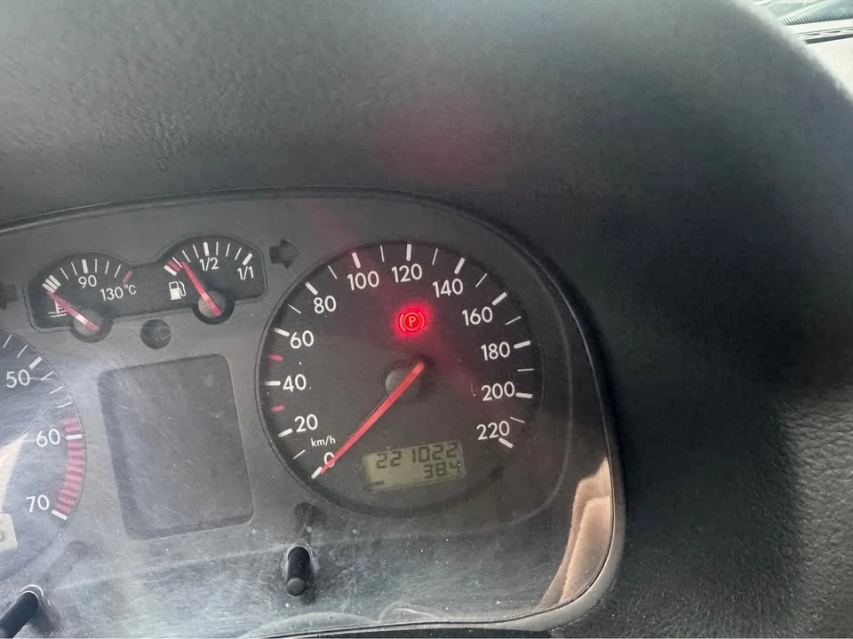 VW Golf 4, снимка 2 - Автомобили и джипове - 55445705
