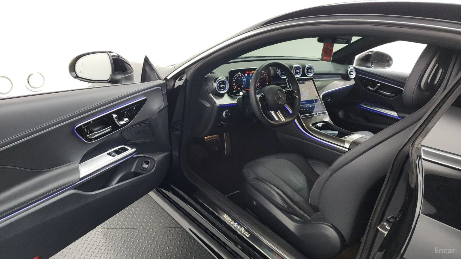 Mercedes-Benz CLE ОБДУХВАНЕ* ПАМЕТ* ПОДГРЕВ* 360 КАМЕРА* , снимка 9 - Автомобили и джипове - 55459604