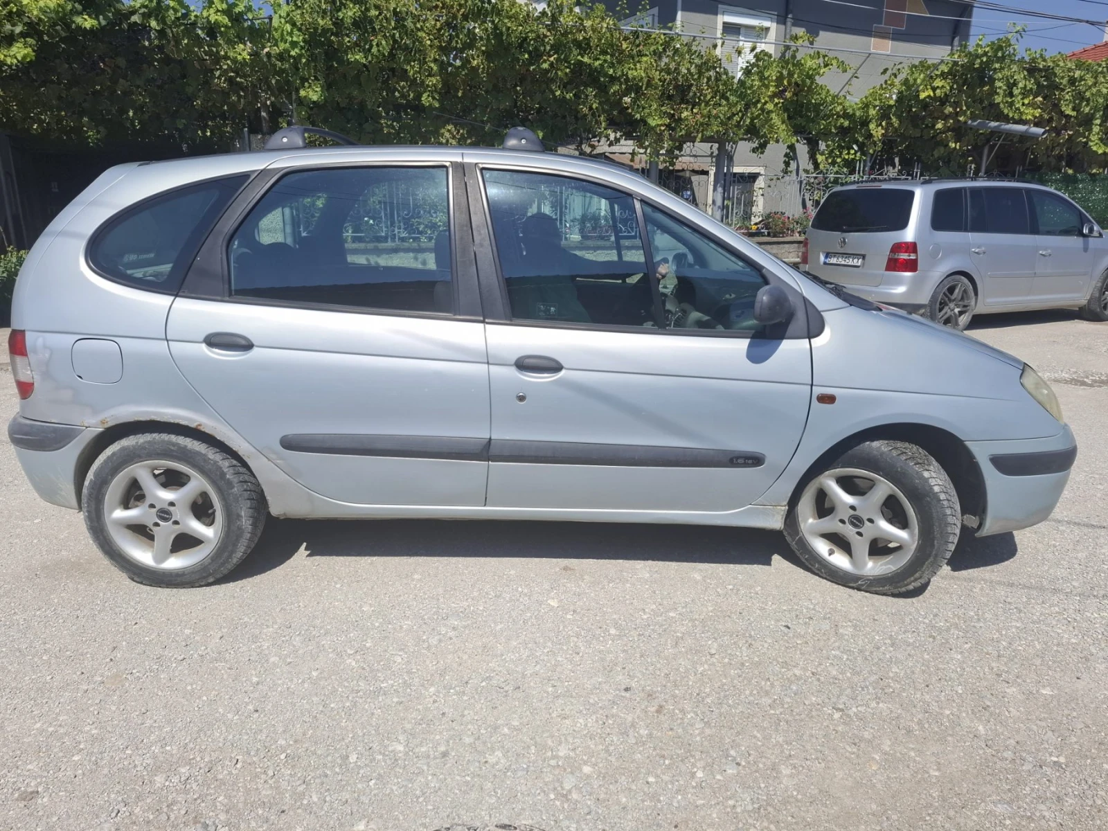 Renault Scenic няма, снимка 6 - Автомобили и джипове - 55584763