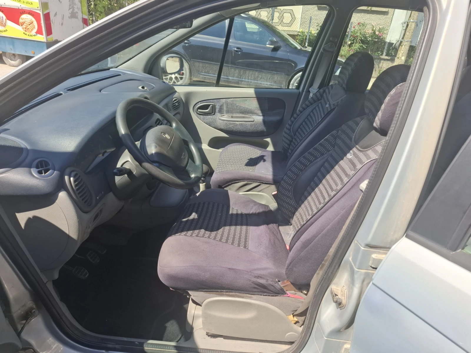 Renault Scenic няма, снимка 7 - Автомобили и джипове - 55584763