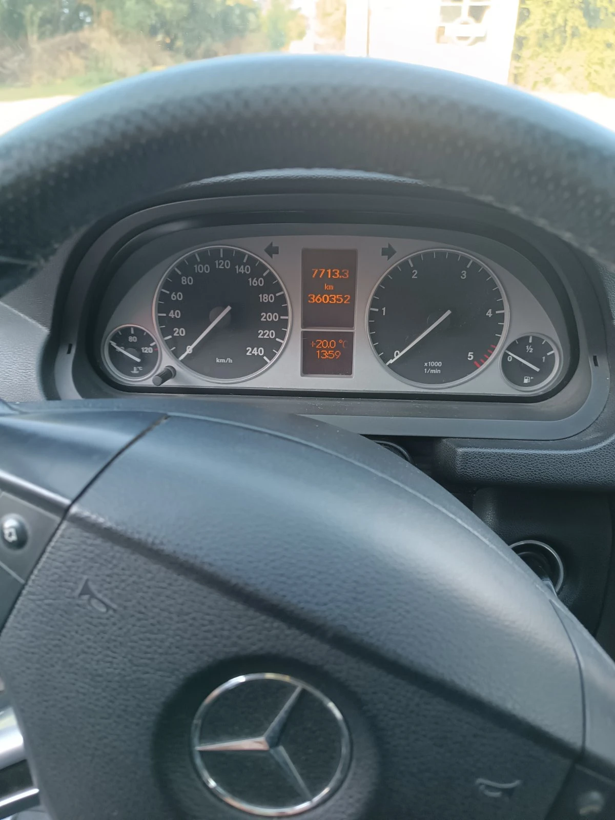 Mercedes-Benz B 200, снимка 6 - Автомобили и джипове - 55623850