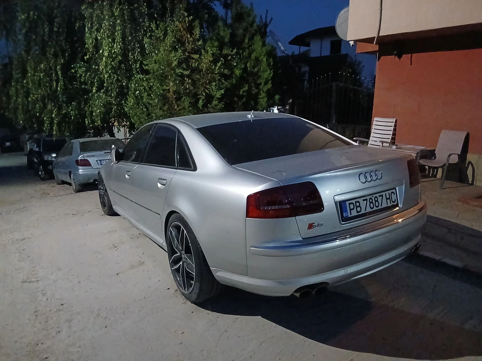 Audi S8, снимка 2 - Автомобили и джипове - 55778790