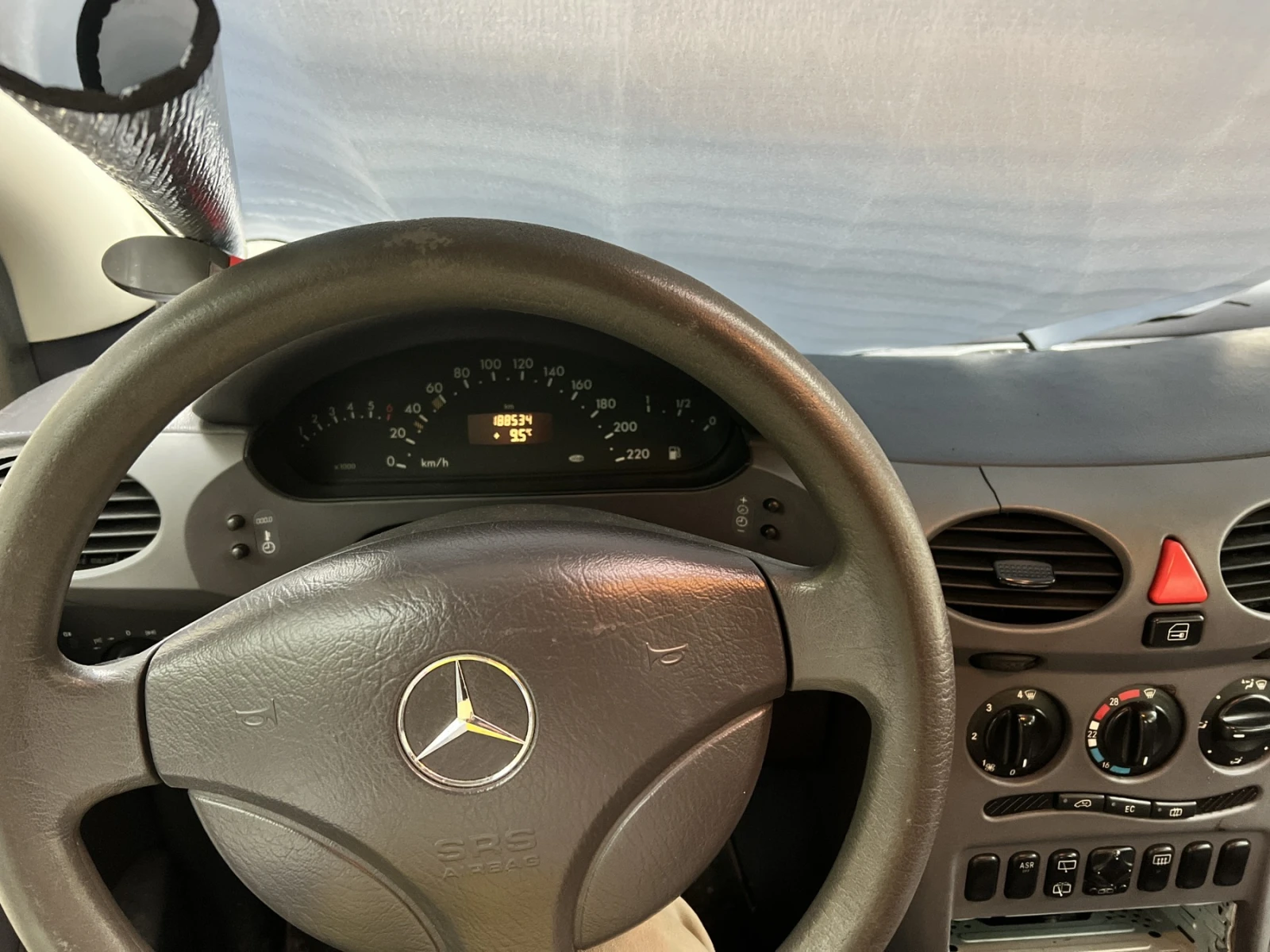 Mercedes-Benz A 160, снимка 4 - Автомобили и джипове - 56658808