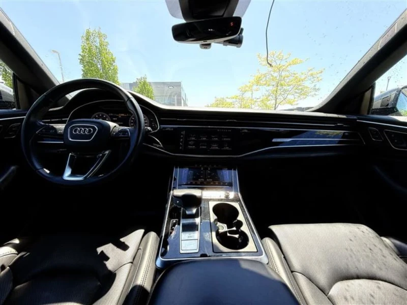 Audi Q8 QUATTRO * MATRIX * ОБДУХВАНЕ * CAMERA * CARPLAY, снимка 9 - Автомобили и джипове - 52000925