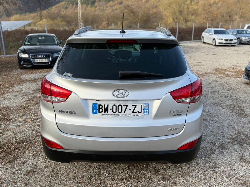 Hyundai IX35 2.0CRDI 4* 4, снимка 6 - Автомобили и джипове - 52435905