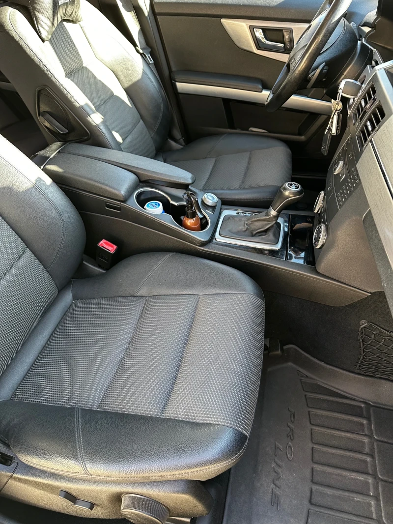 Mercedes-Benz GLK, снимка 9 - Автомобили и джипове - 52980535