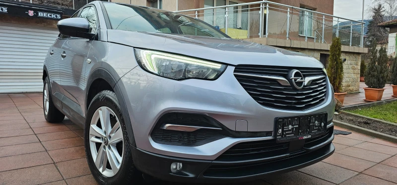 Opel Grandland X AUTOMAT/119 000km/Безупречен, снимка 5 - Автомобили и джипове - 53276899