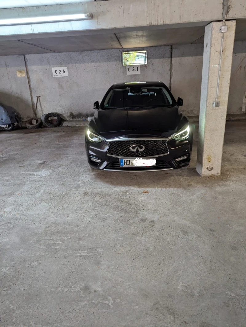 Infiniti Q30, снимка 6 - Автомобили и джипове - 53486396