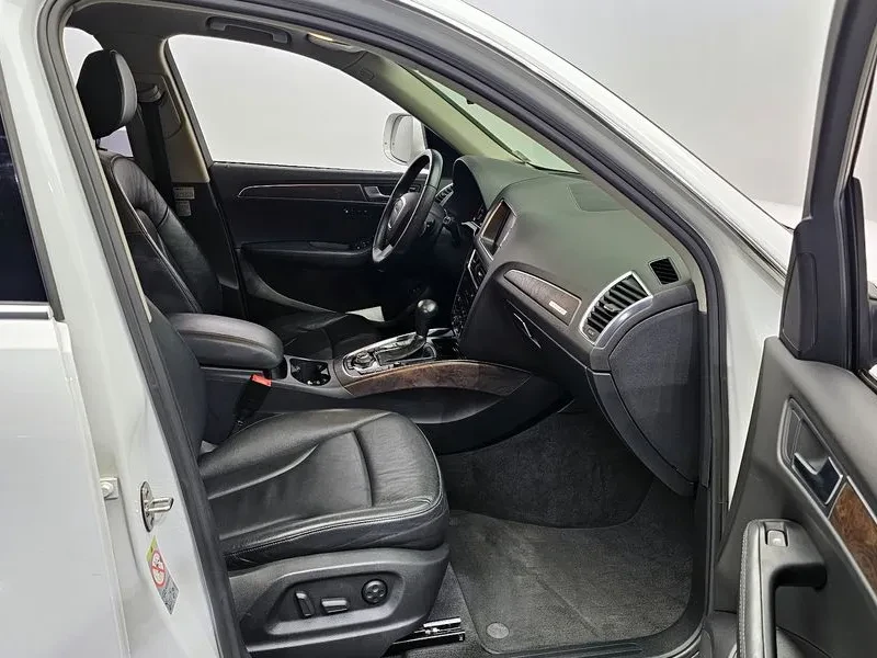 Audi Q5, снимка 11 - Автомобили и джипове - 54931038