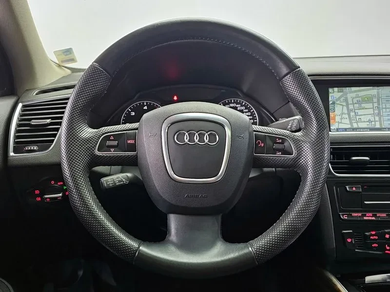 Audi Q5, снимка 13 - Автомобили и джипове - 54931038