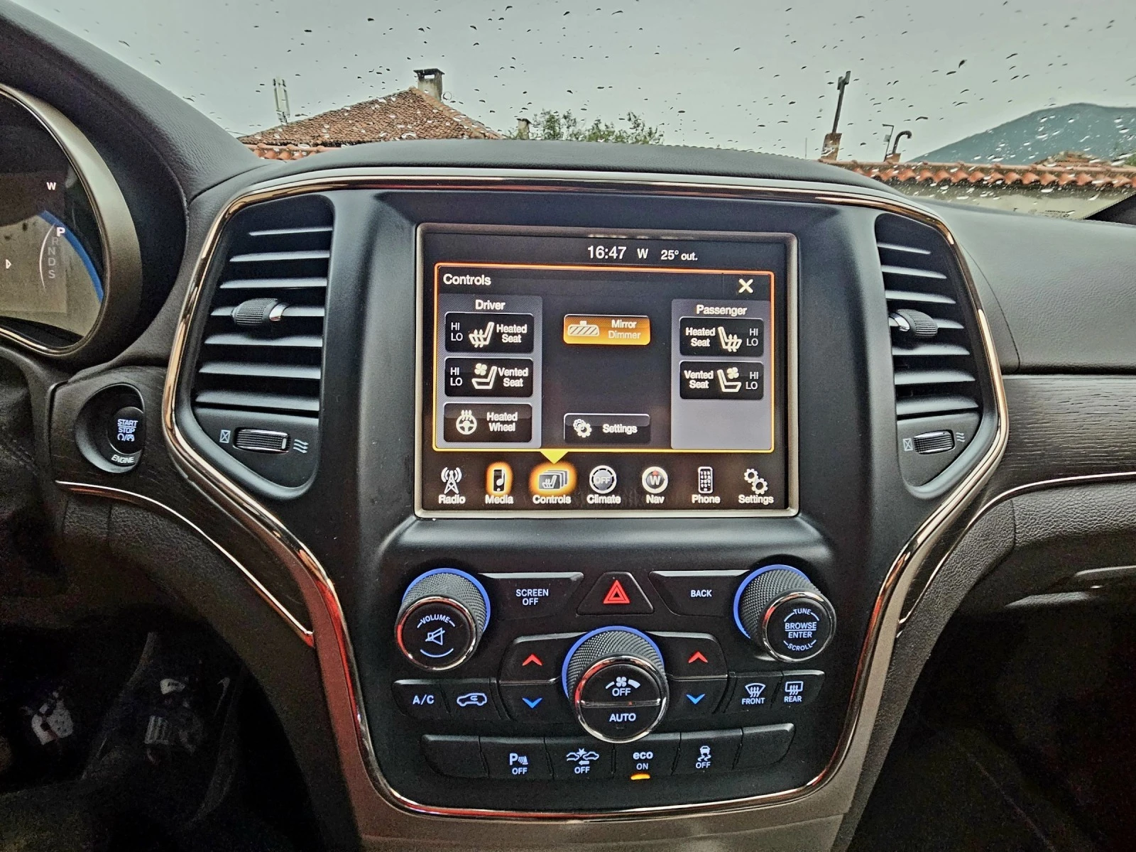 Jeep Grand cherokee SUMMIT 5.7 ГАЗ, История на колата до 12.2023г - изображение 9