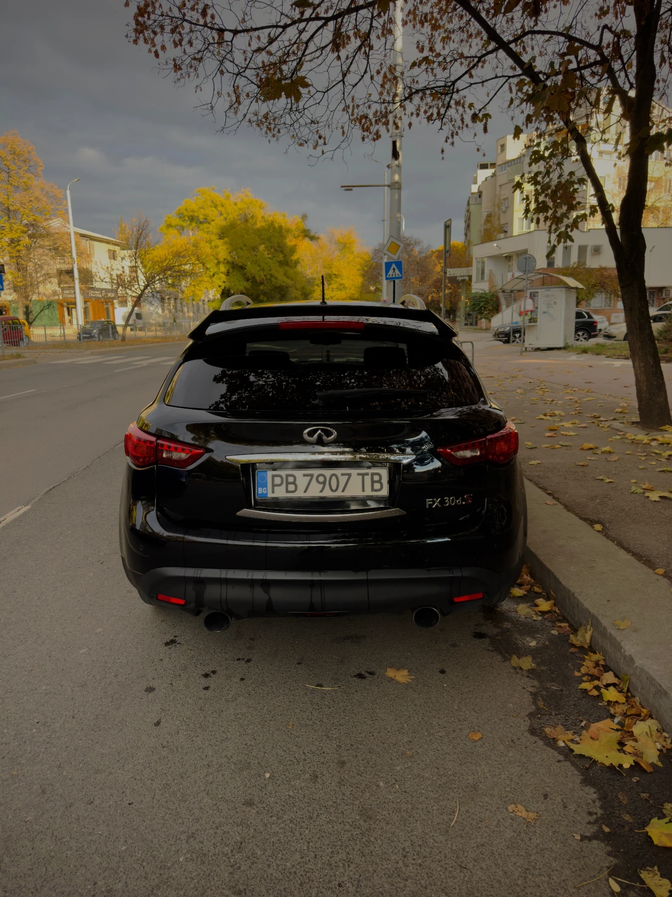 Infiniti Fx 30 30DS - изображение 8