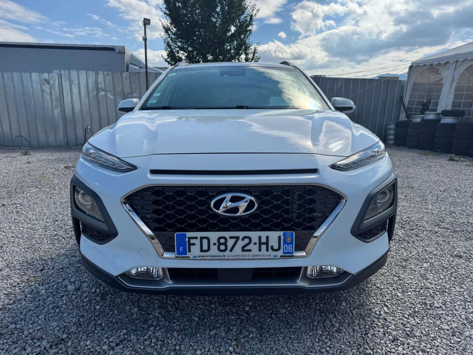 Hyundai Kona 1.6CRDI / 136 ps / FULL EXTRI / 117 хил км / 2019г - изображение 2