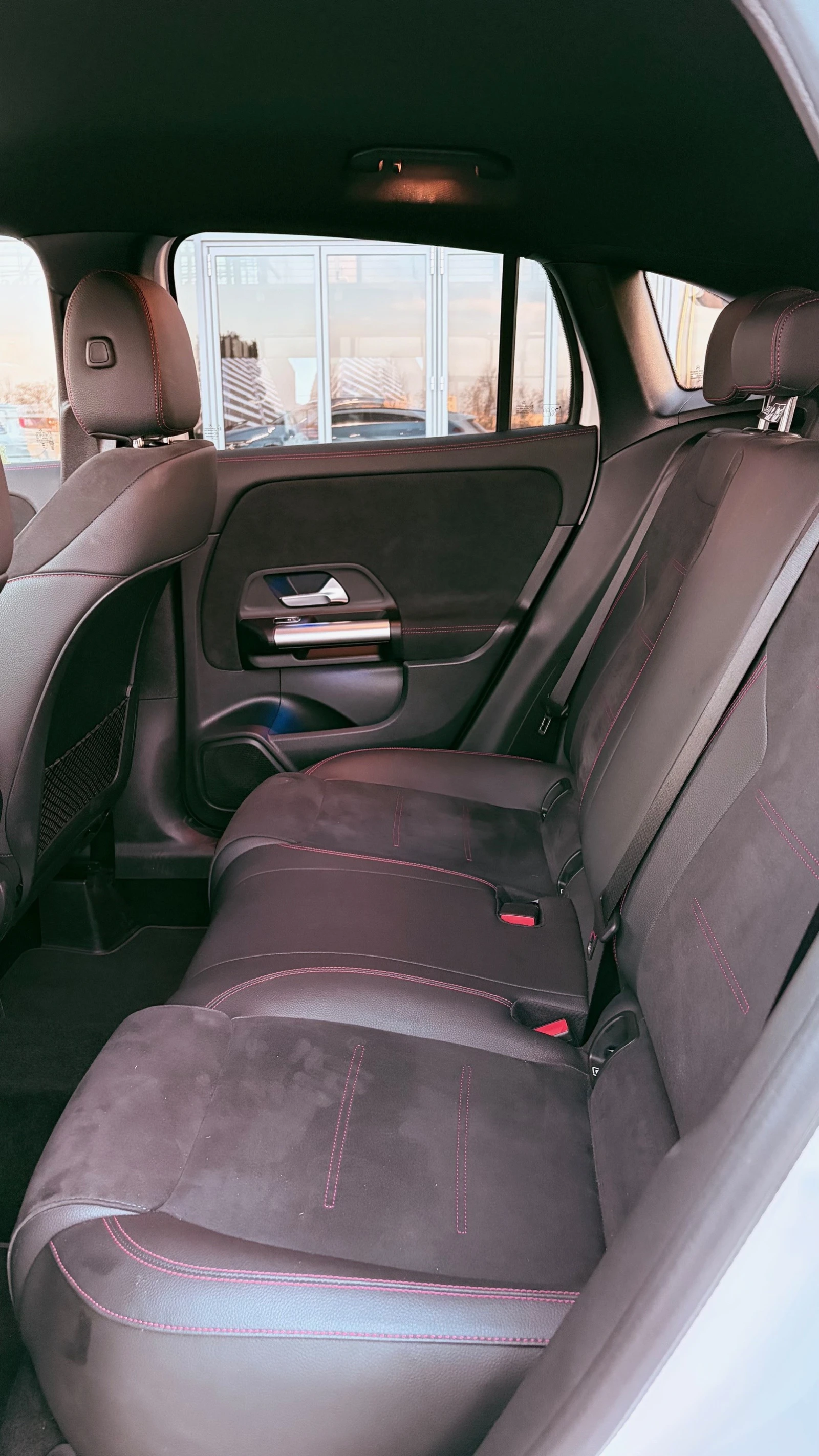 Mercedes-Benz GLA 200 d 4MATIC - изображение 9