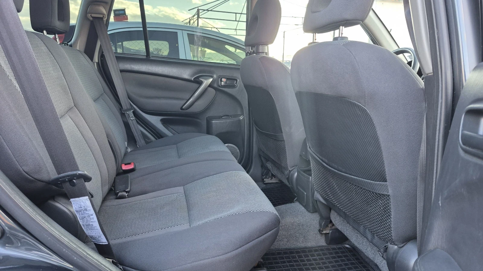 Toyota Rav4 1.8 VVTi FACELIFT от България - изображение 10