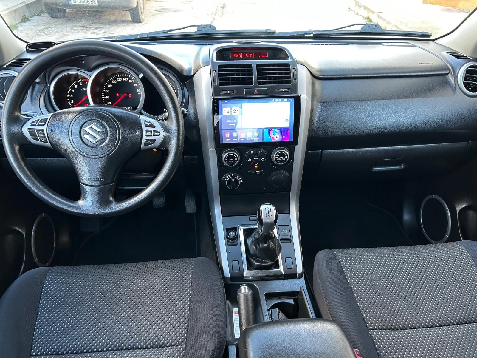 Suzuki Grand vitara 2.0i 140к.с. 4x4 НАВИ - изображение 9