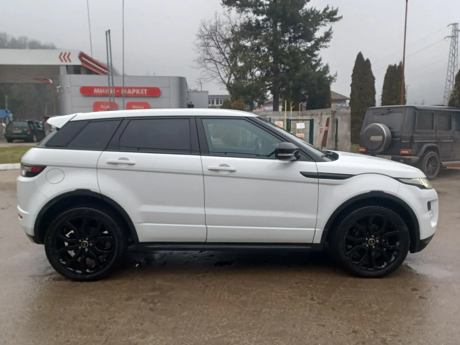 Land Rover Range Rover Evoque 2.2TDi/AUTOMATIC/150K.C./NAVi/KAMERA - изображение 6