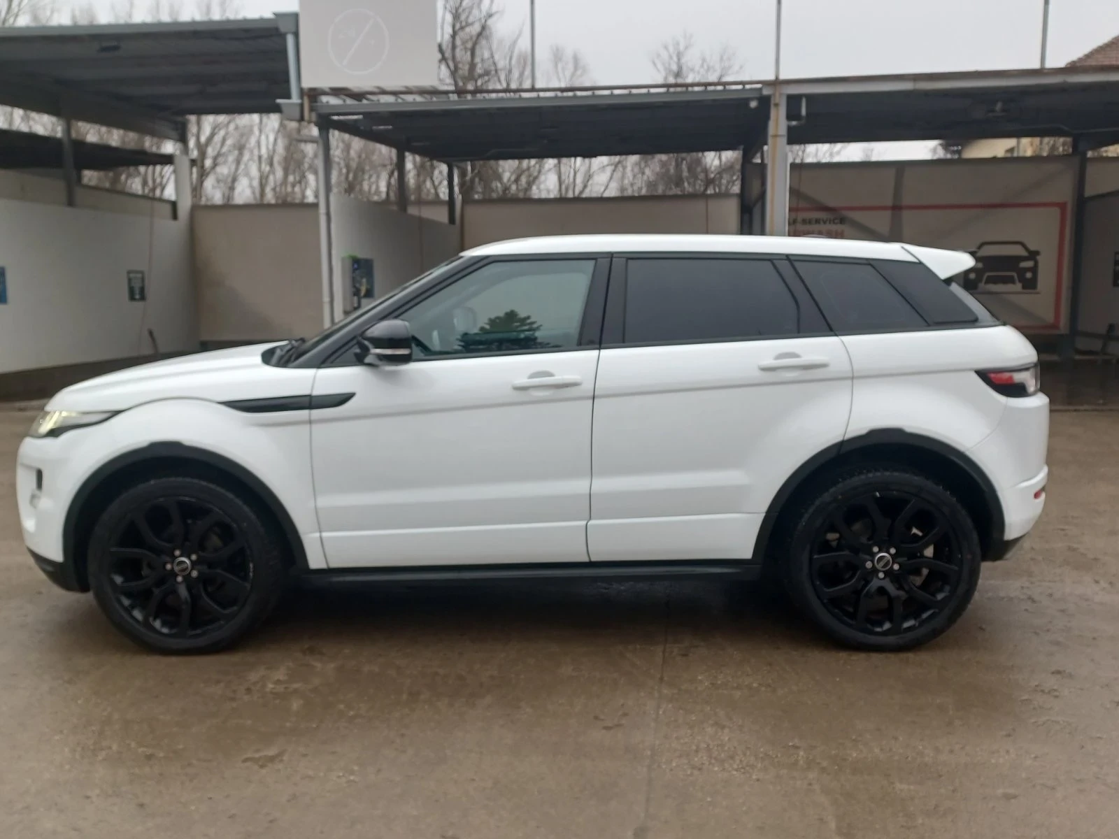 Land Rover Range Rover Evoque 2.2TDi/AUTOMATIC/150K.C./NAVi/KAMERA - изображение 5