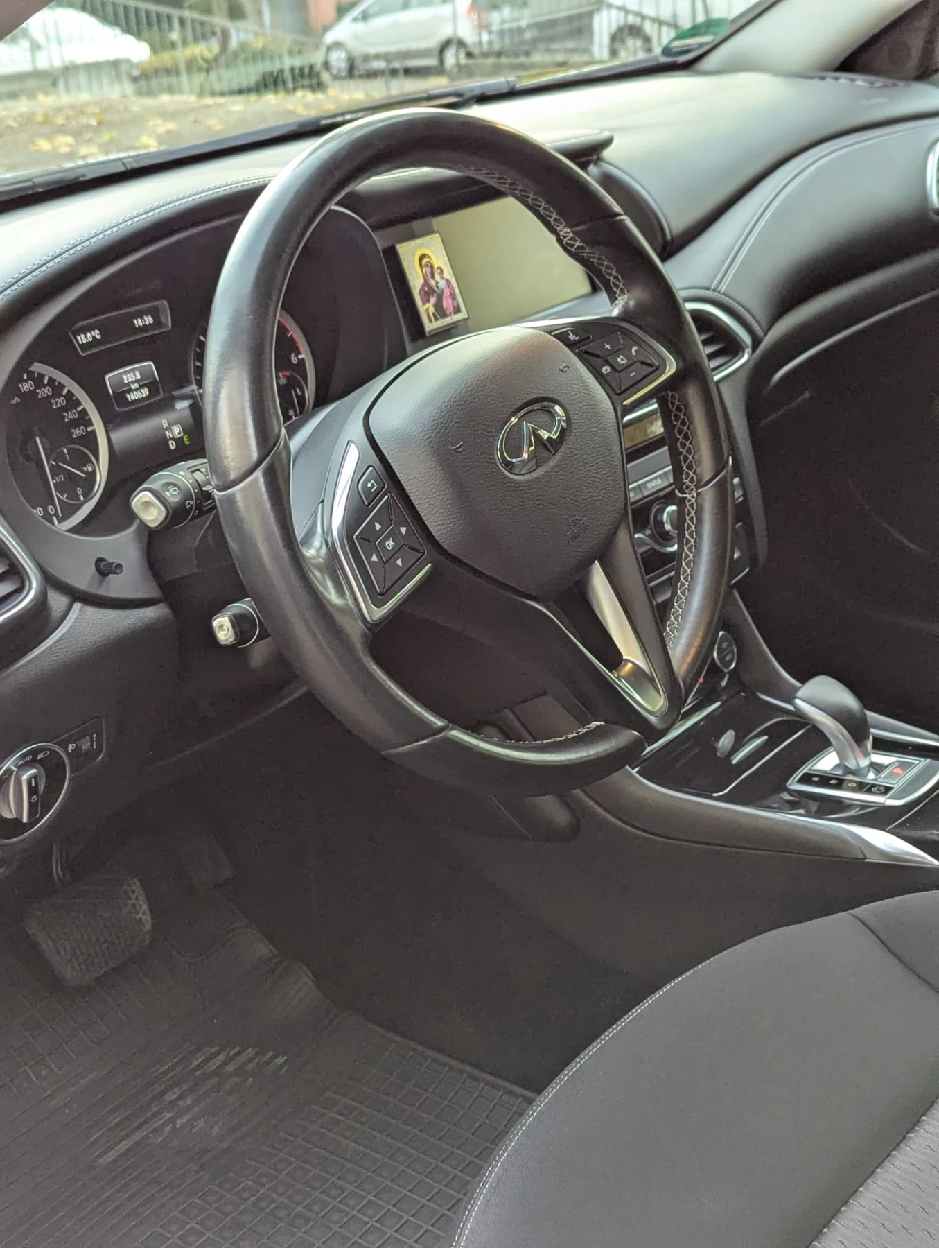 Infiniti Q30 | Mobile.bg � ����������� 2