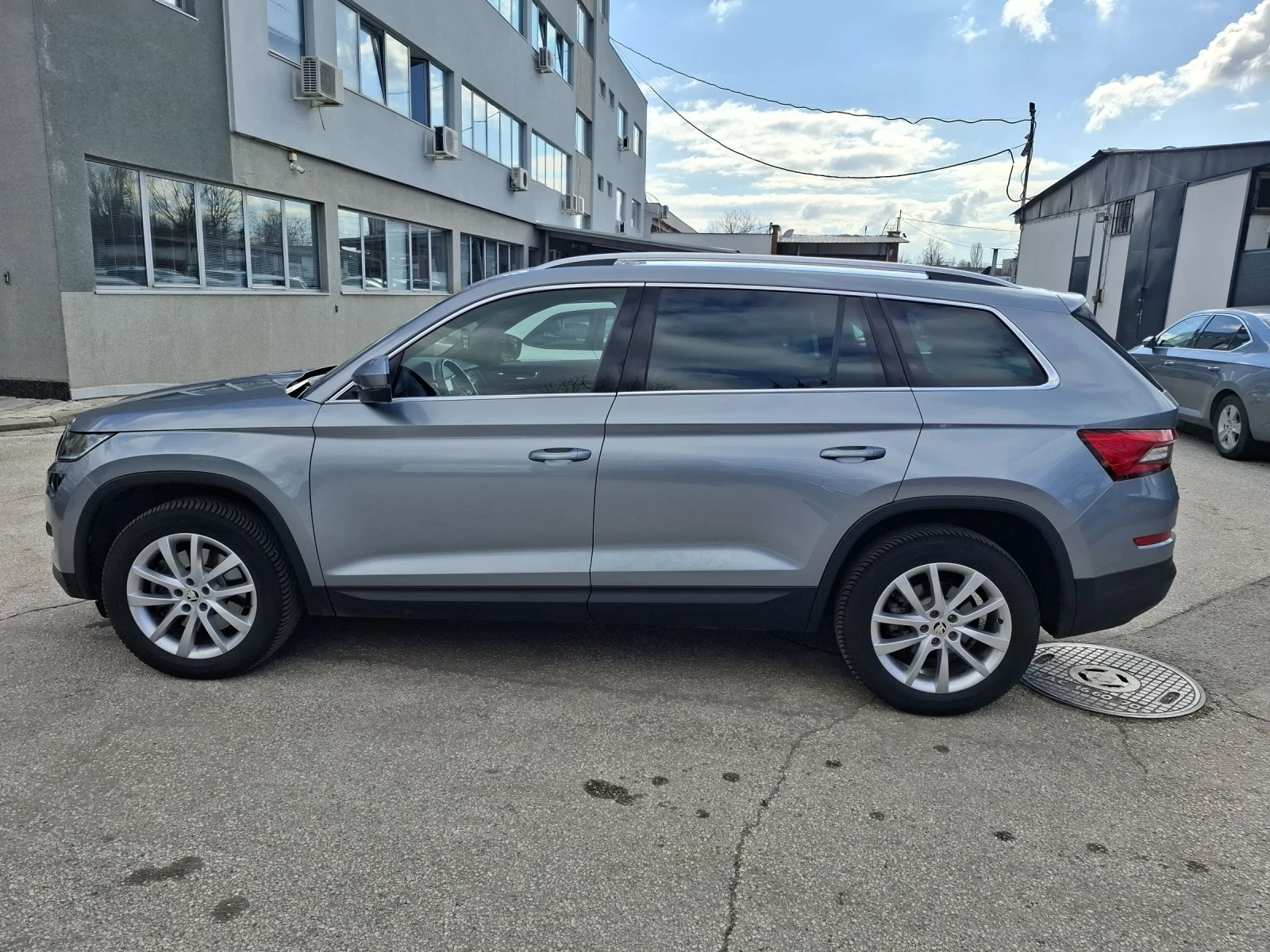 Skoda Kodiaq 2.0TDI/7DSG/4x4 - изображение 5
