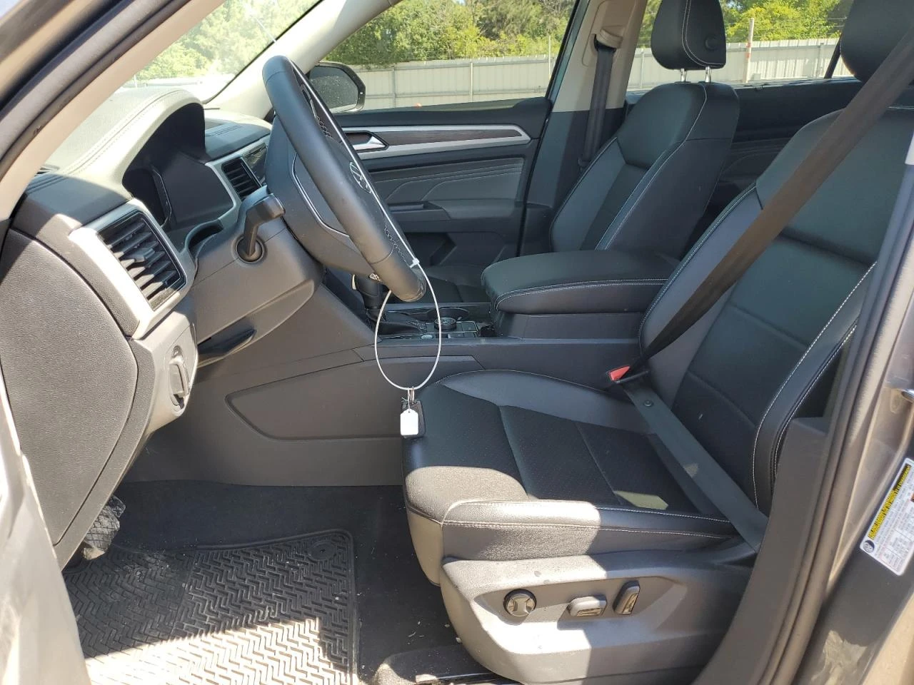 VW Atlas SE, снимка 7 - Автомобили и джипове - 53836438