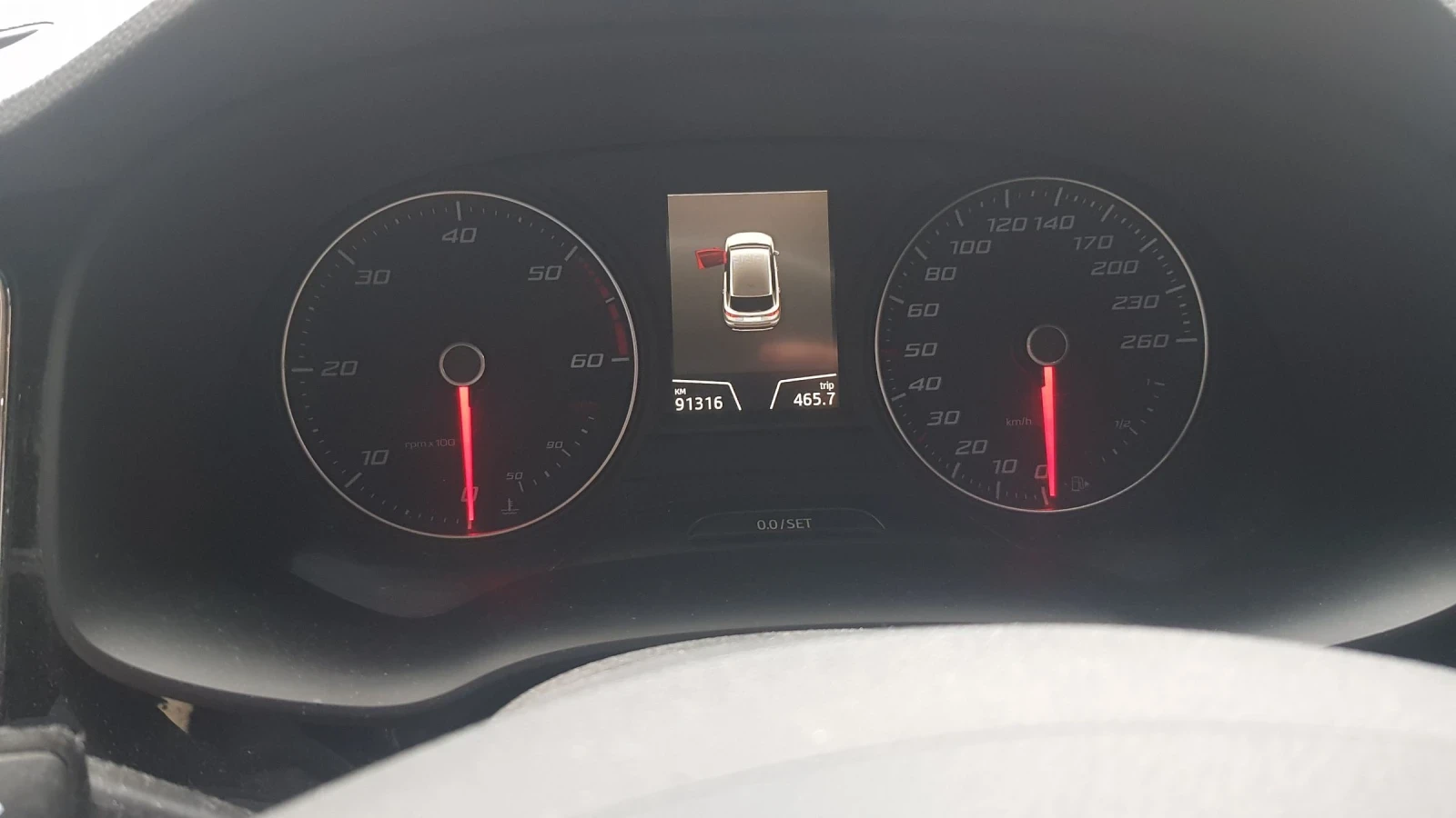 Seat Ateca TDI 190 k.c., снимка 6 - Автомобили и джипове - 54028576