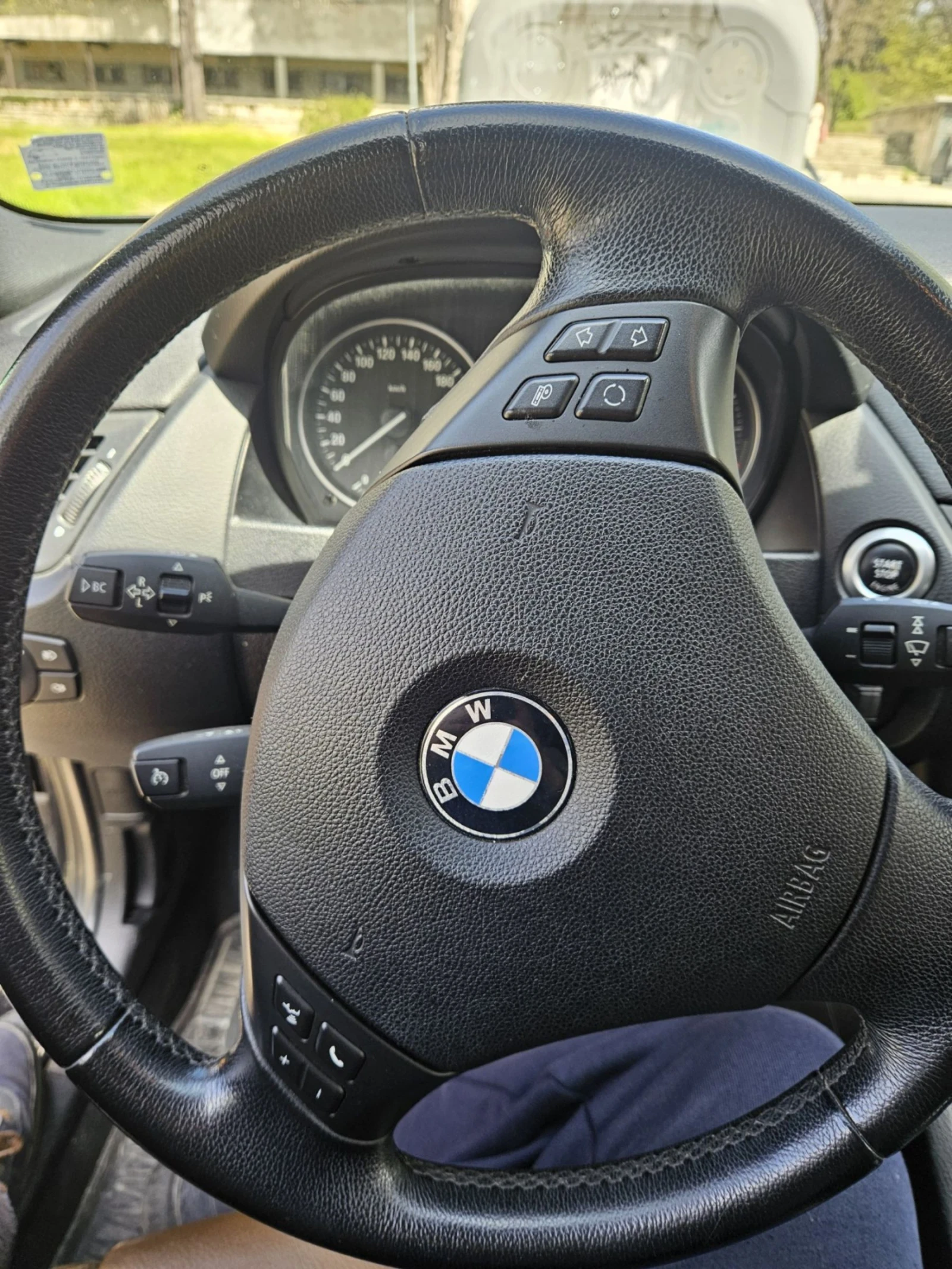 BMW X1 20d xDrive Steptronic, снимка 8 - Автомобили и джипове - 54328587