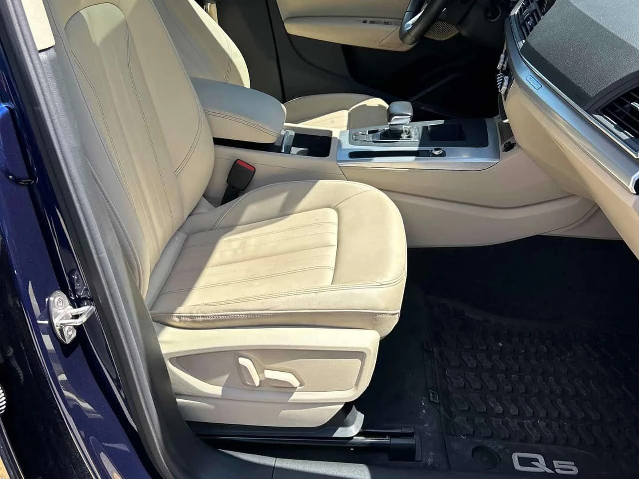Audi Q5 | Technik | DISTRONIC | 360 | B&O | CARFAX | , снимка 10 - Автомобили и джипове - 54704479