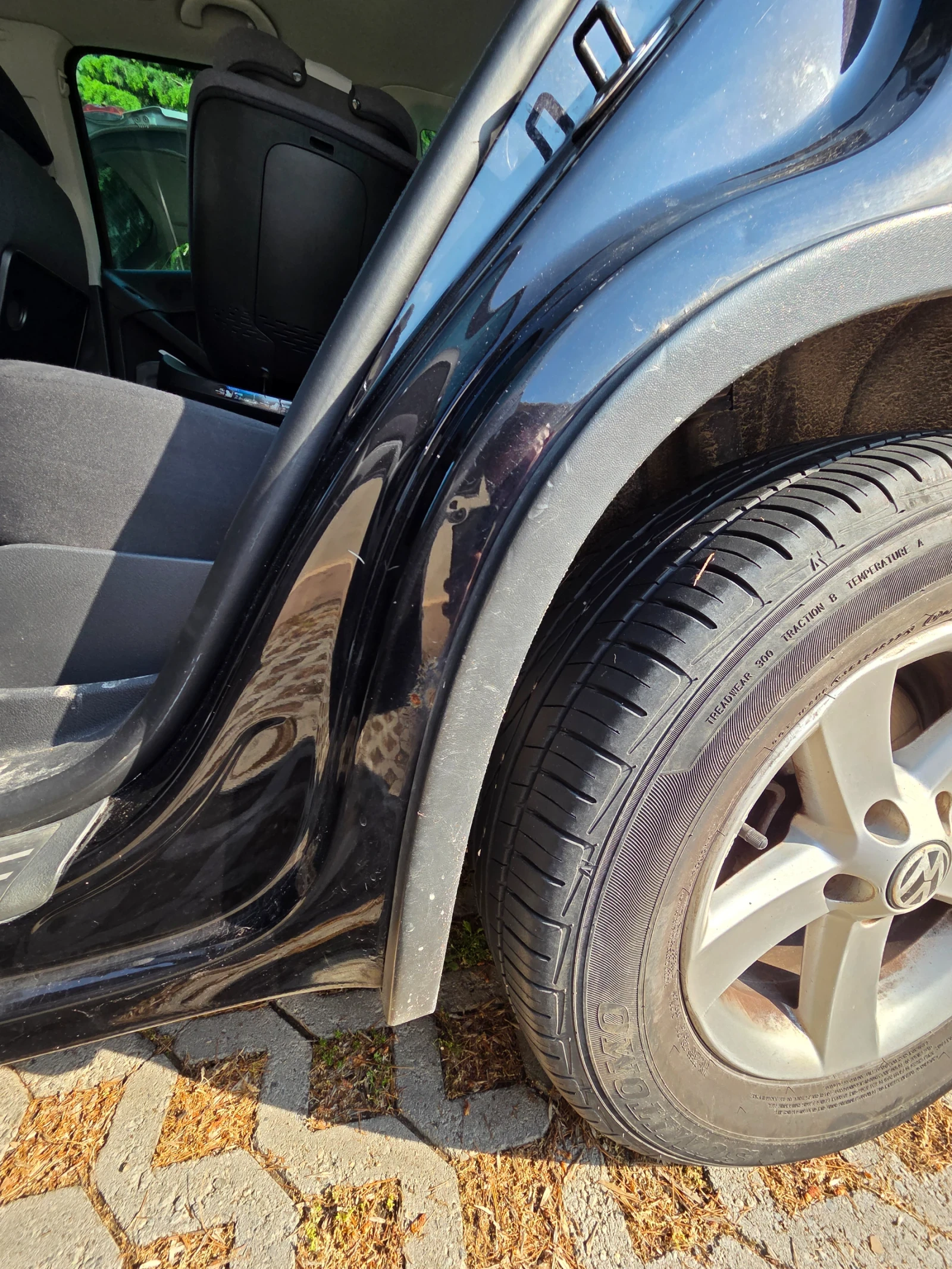 VW Tiguan, снимка 10 - Автомобили и джипове - 54783620