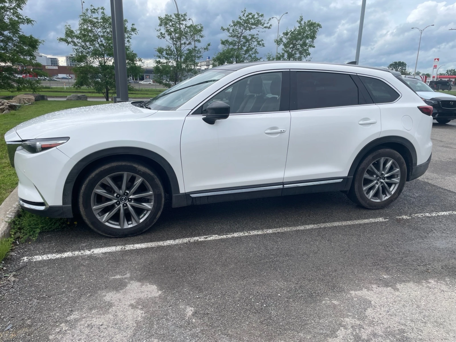 Mazda CX-9 Signature * * CARFAX * * АВТО КРЕДИТ * * , снимка 3 - Автомобили и джипове - 55014969