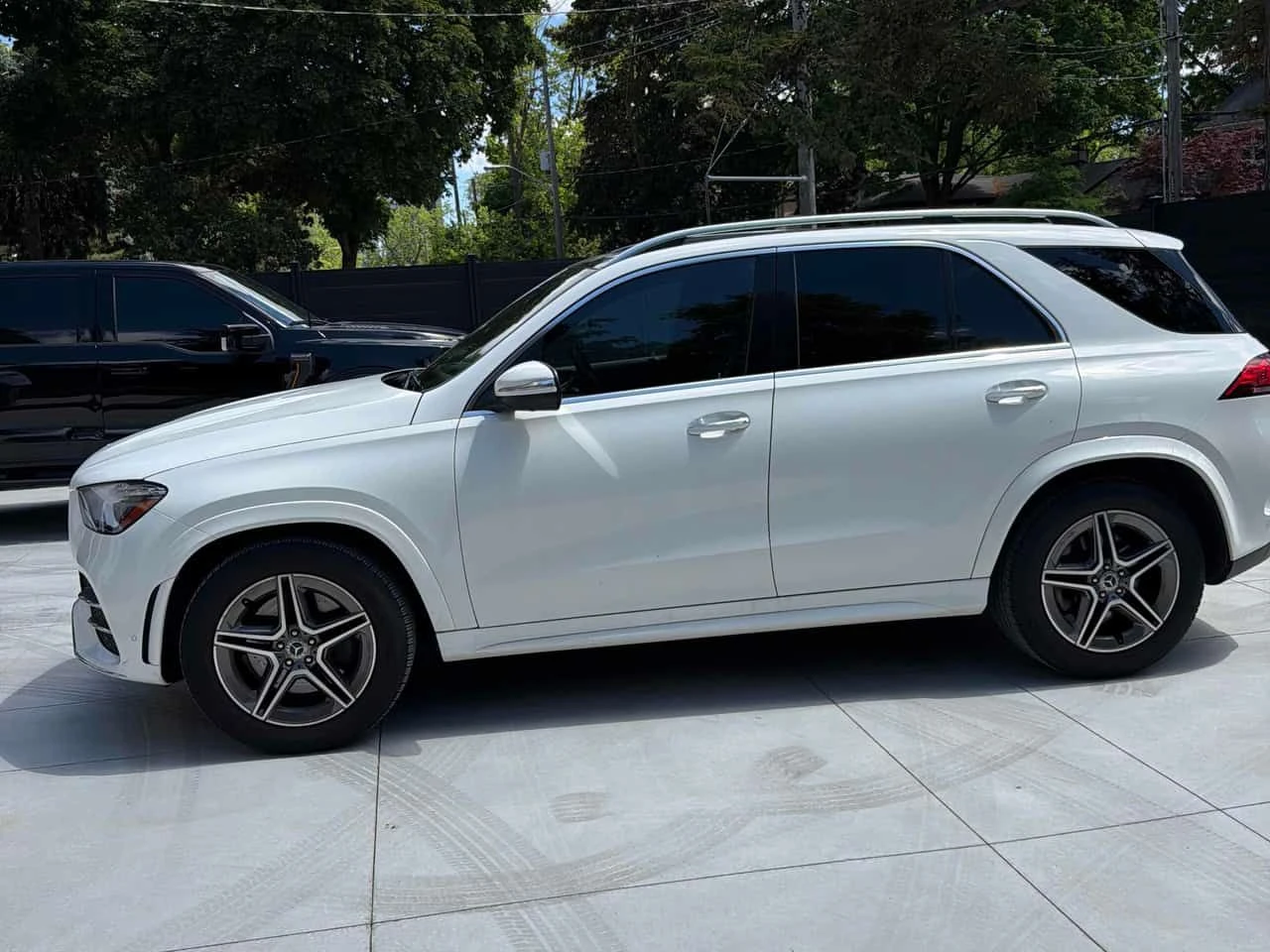 Mercedes-Benz GLE 350 BURMESTER/ПАНОРАМА/360/HUD, снимка 3 - Автомобили и джипове - 55075169