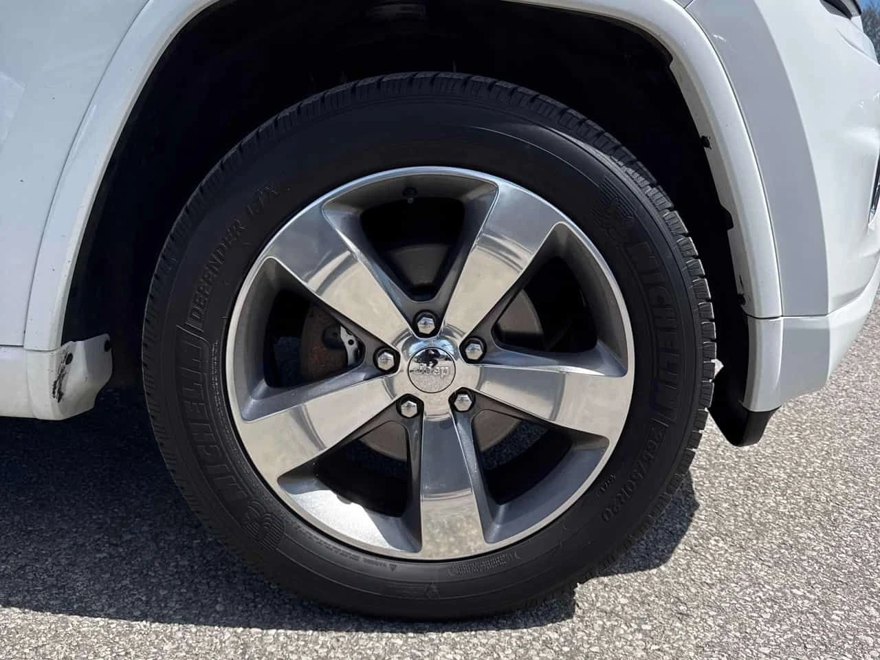 Jeep Grand cherokee * Overland * CARFAX * ОПЦИЯ ЗА ФИНАНСИРАНЕ, снимка 16 - Автомобили и джипове - 55165683