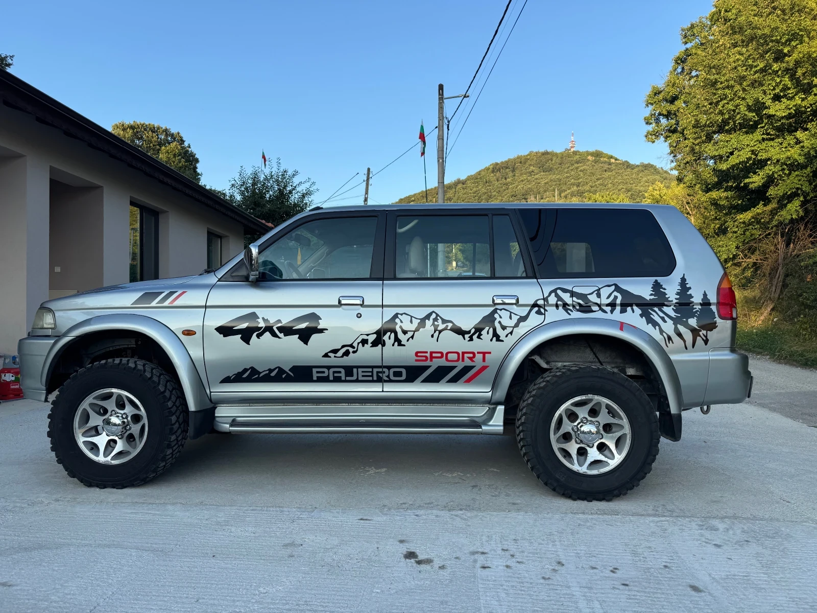 Mitsubishi Pajero sport, снимка 2 - Автомобили и джипове - 55449755