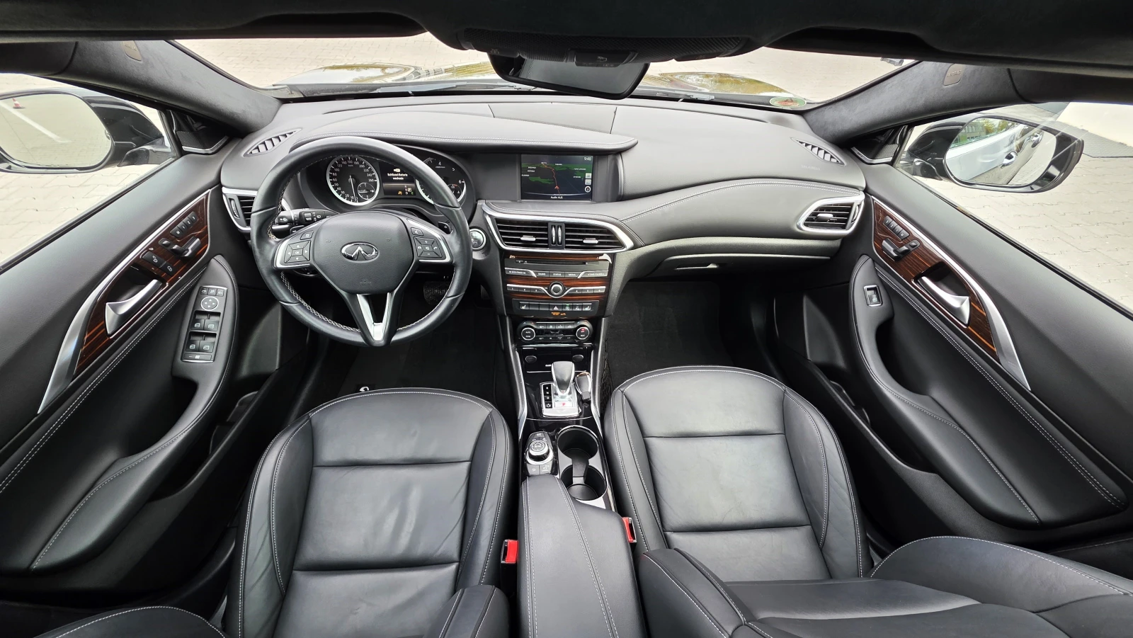 Infiniti Q30 ЛИЗИНГ AWD, снимка 13 - Автомобили и джипове - 56652533