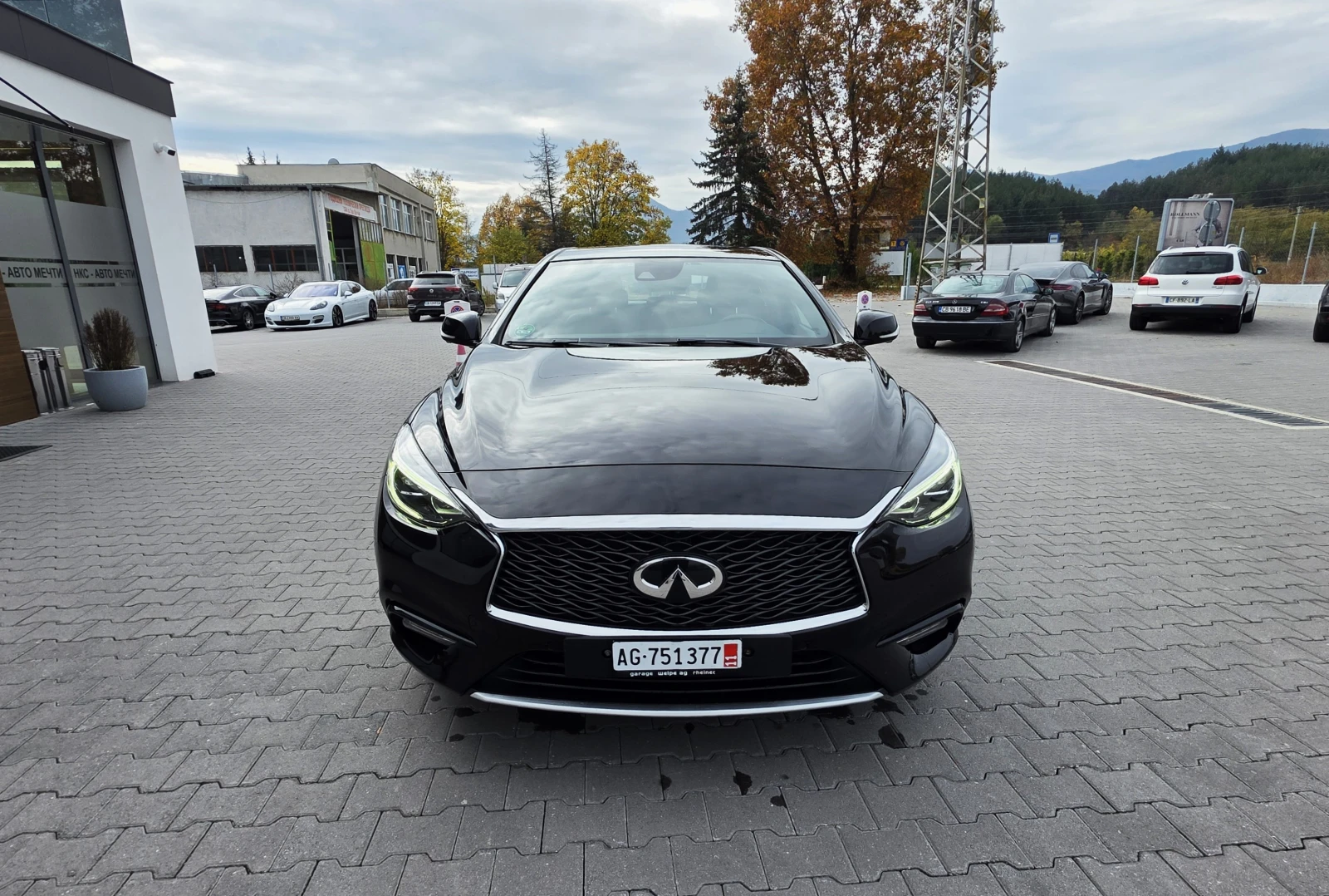 Infiniti Q30 ЛИЗИНГ AWD, снимка 8 - Автомобили и джипове - 56652533