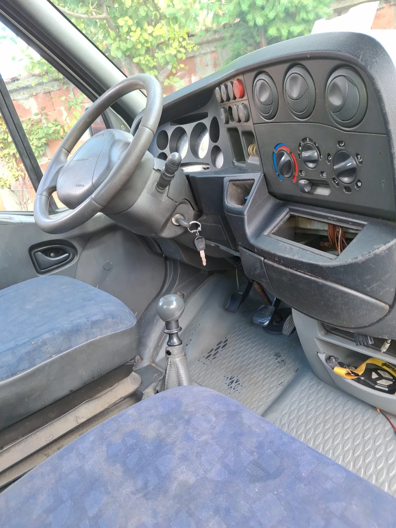 Iveco 35c15 Специален , снимка 3 - Бусове и автобуси - 52251922