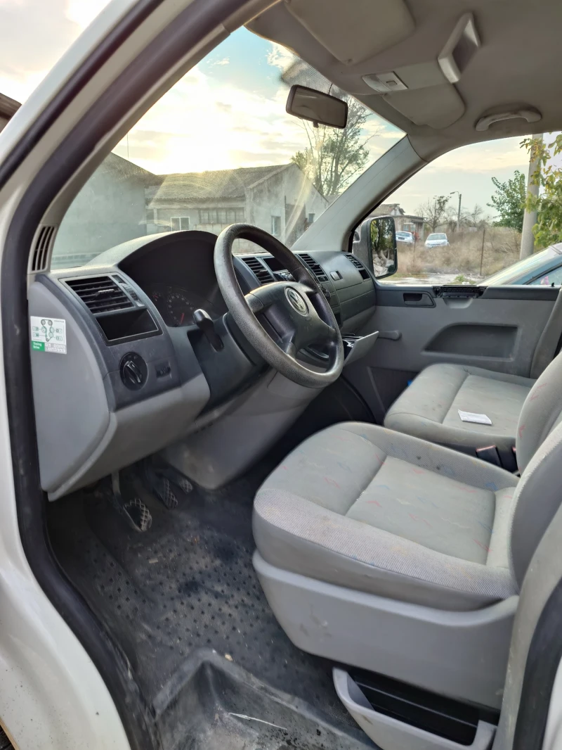 VW T5, снимка 2 - Бусове и автобуси - 52616503