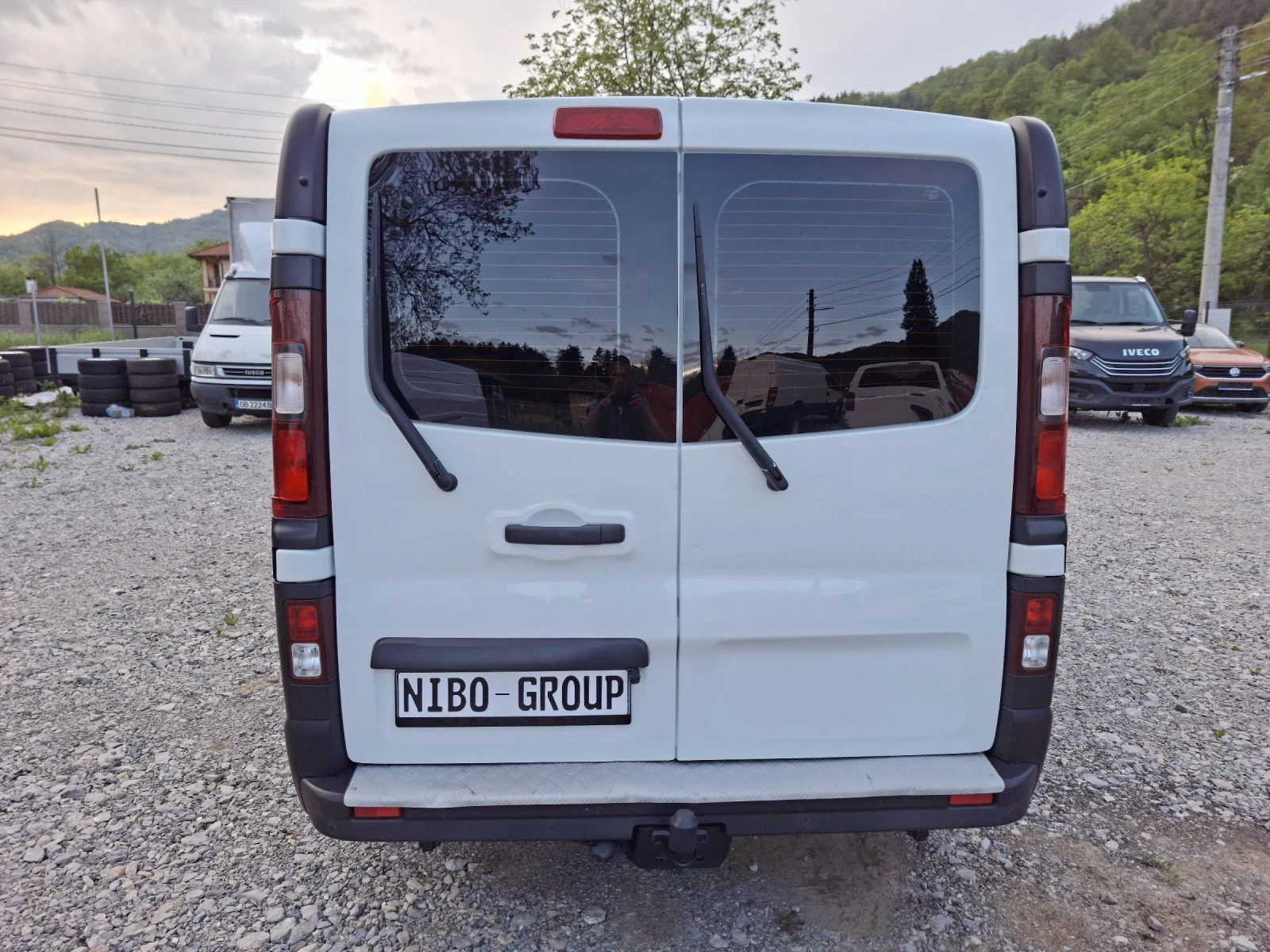 Renault Trafic MAXI* КЛИМА* NAVI* 125к.с., снимка 4 - Бусове и автобуси - 53396599