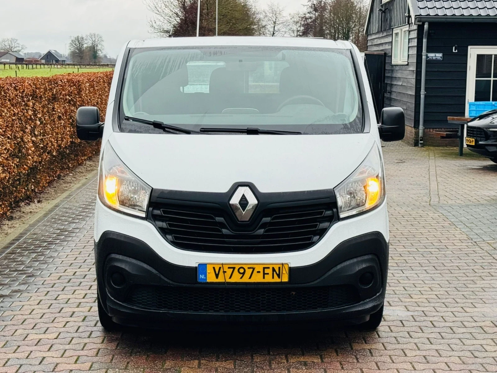 Renault Trafic MAXI* КЛИМА* NAVI* 125к.с. - изображение 7
