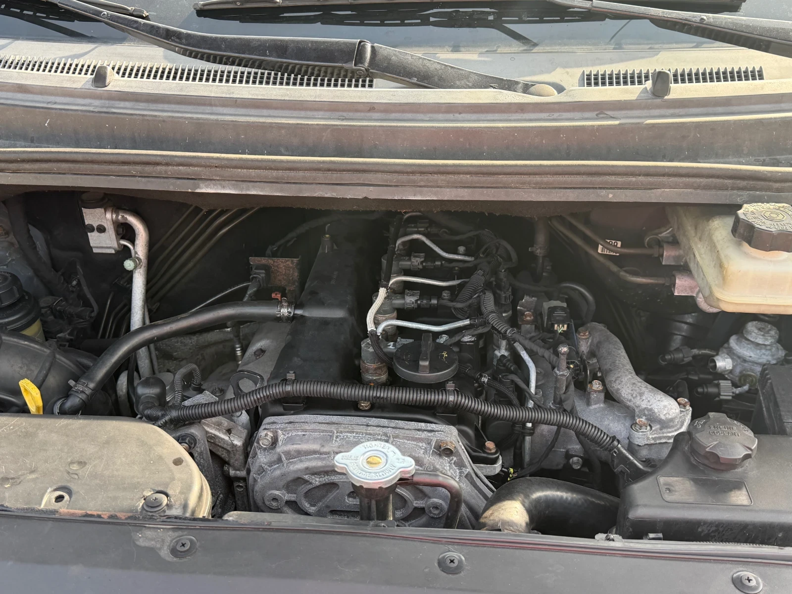 Hyundai H1 7+ 1, снимка 15 - Бусове и автобуси - 53756262