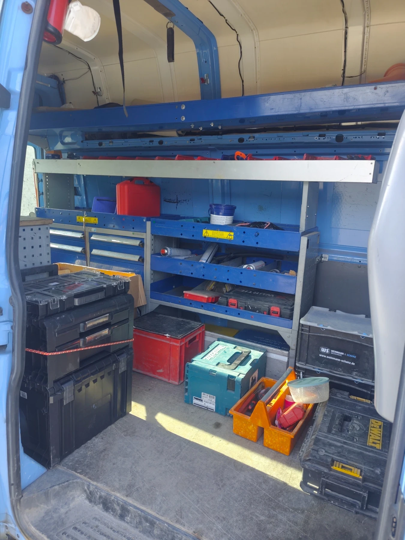 VW T5, снимка 15 - Бусове и автобуси - 53918276